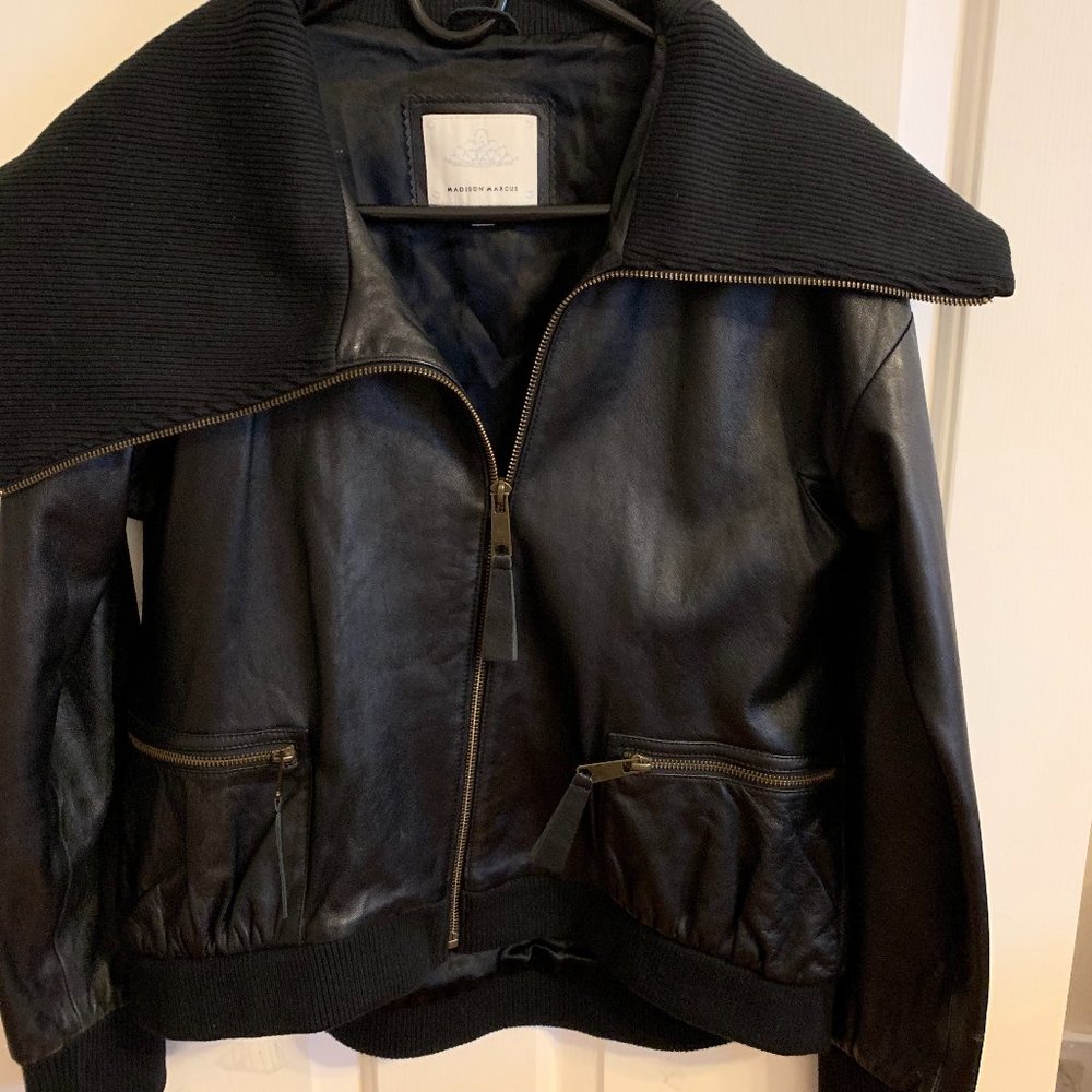 Madison Marcus leather jacket size small